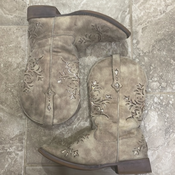 Roper Womens 09-021-1903-1656 Faux Leather Square Toe Tan Size 9.5 - Picture 8 of 10